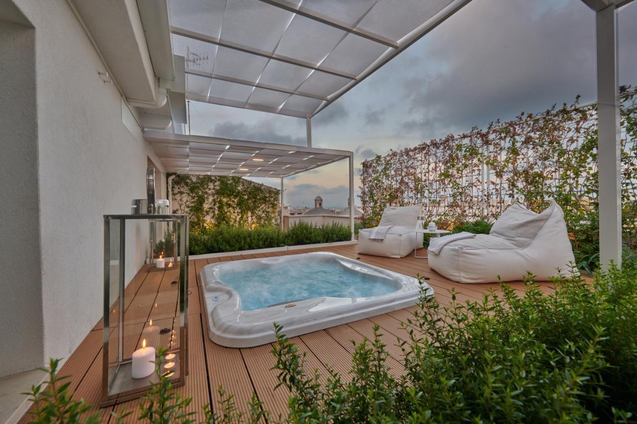 Penthouse Apartment